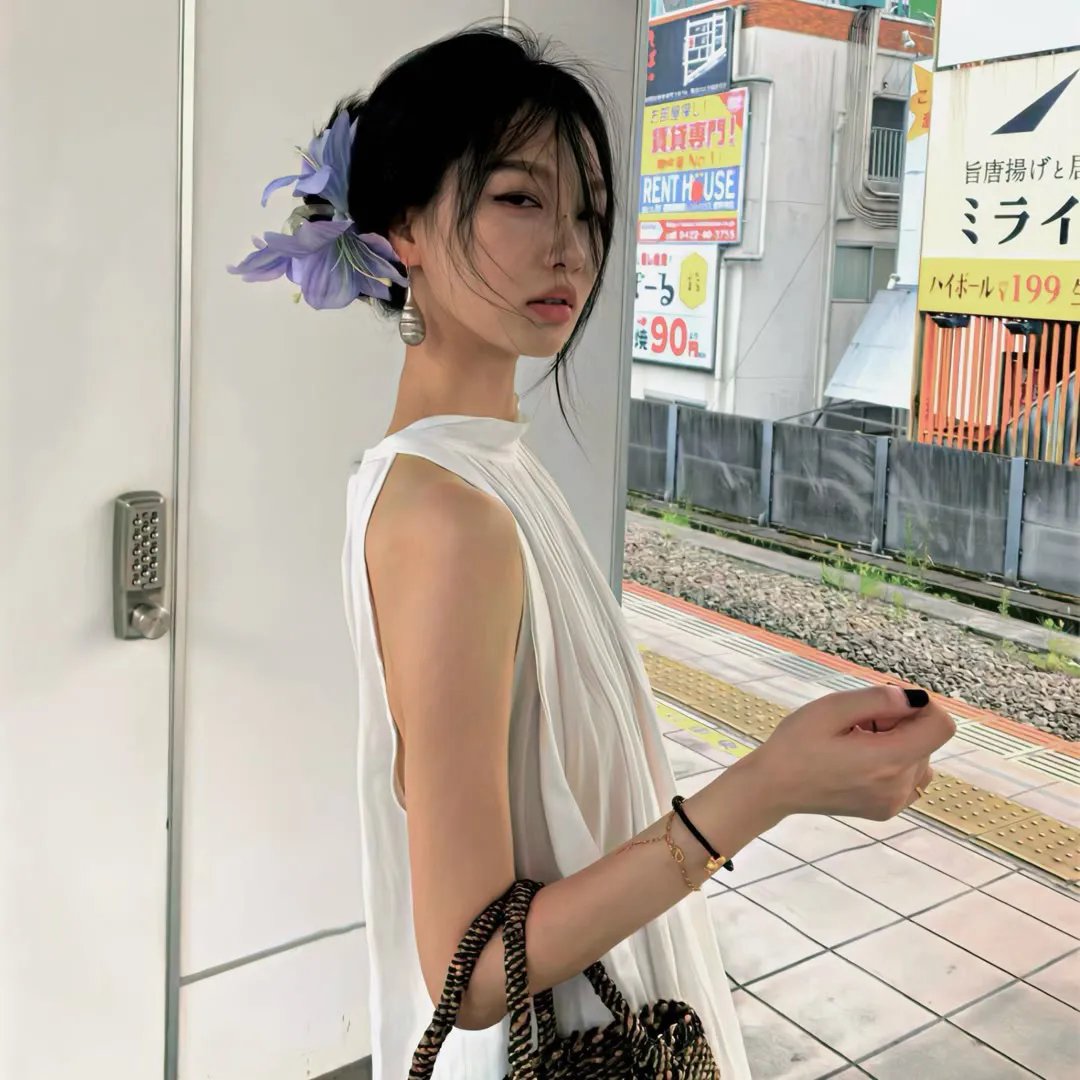 断瓦残垣负人心